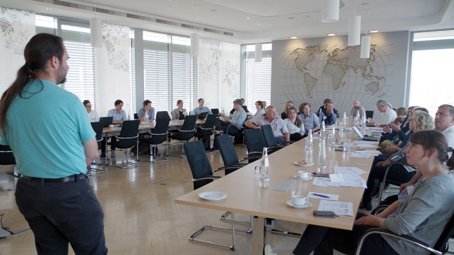 Dr. Detlev Lück beim Workshop „Erhebungskosten und Strategien zur Steigerung der Kosteneffizienz“ am BiB in Wiesbaden