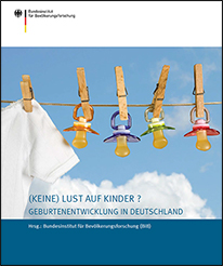 Titelseite der Broschüre „(Keine) Lust auf Kinder? Geburtenentwicklung in Deutschland“