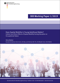 Cover "Does Spatial Mobility in Young Adulthood Matter? - Indirect and Direct Effects of Spatial Mobility During Education on Occupational Status"