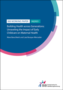 Cover &#034;Building Health across generations - unraveling the impact of early childcare on maternal health&#034; (verweist auf: Building Health across Generations: Unraveling the Impact of Early Childcare on Maternal Health)